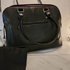 Croft and Barrow New Black Case With Extra Pouch